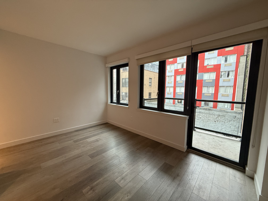 West 45th St & 9th Avenue - Photo 2