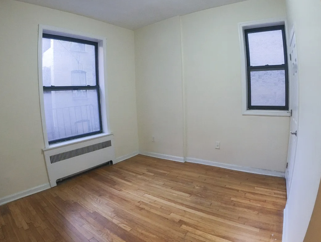  East 82nd Street - Photo 6