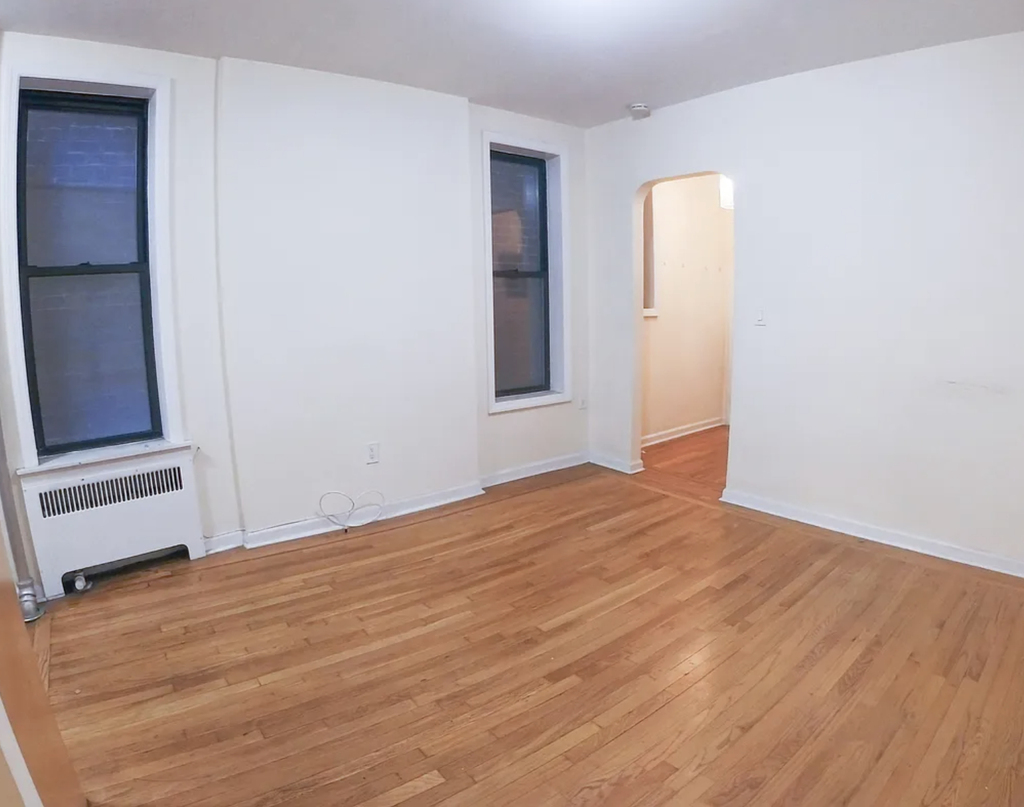  East 82nd Street - Photo 3