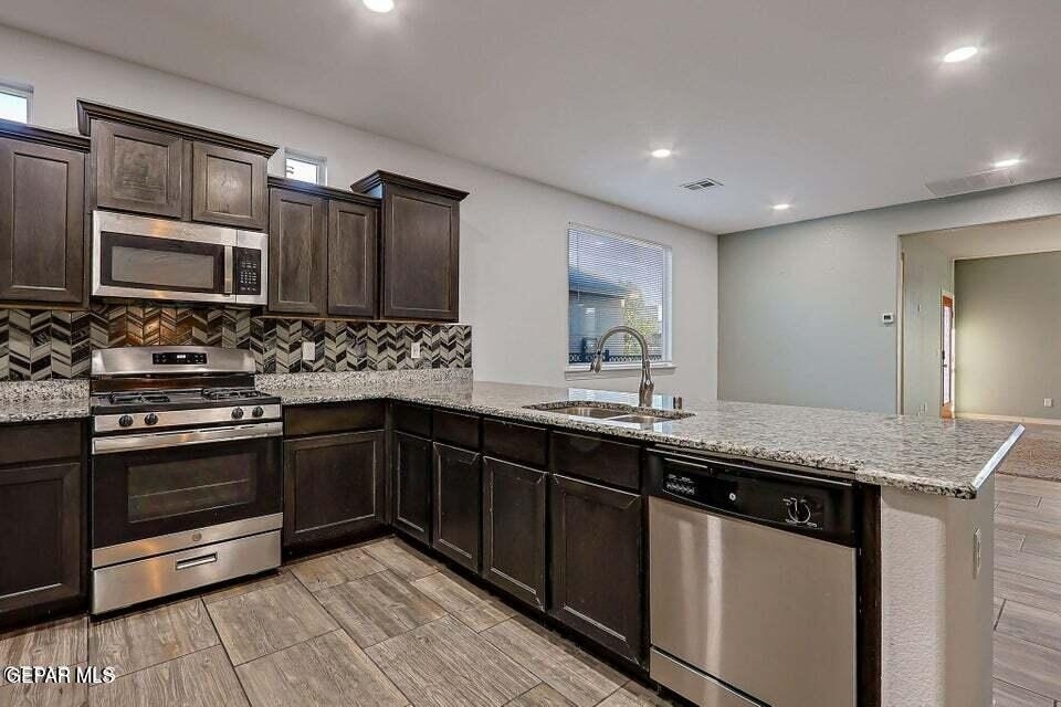 14441 Eastbrook Drive - Photo 10