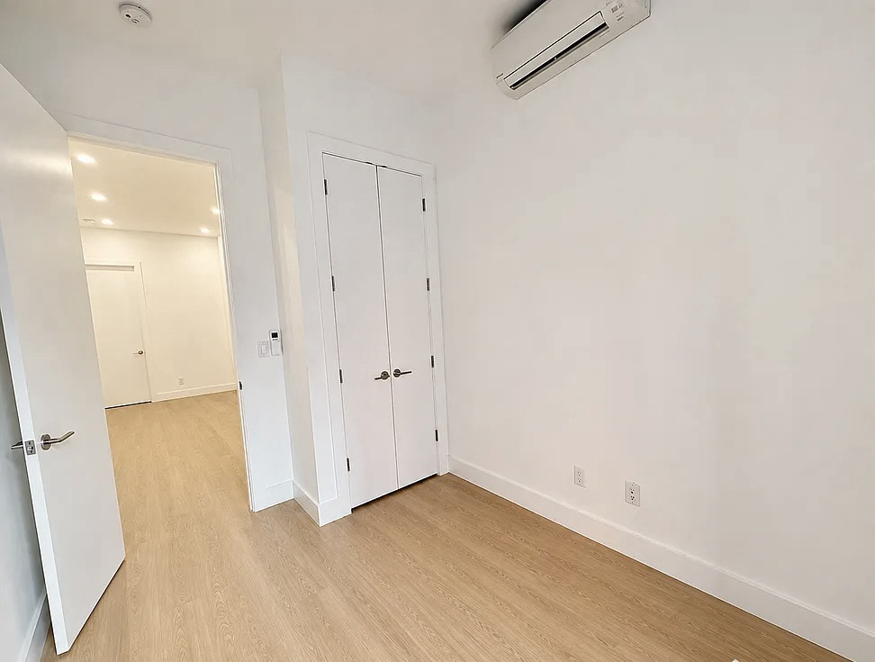 435 Dekalb Avenue - Photo 3