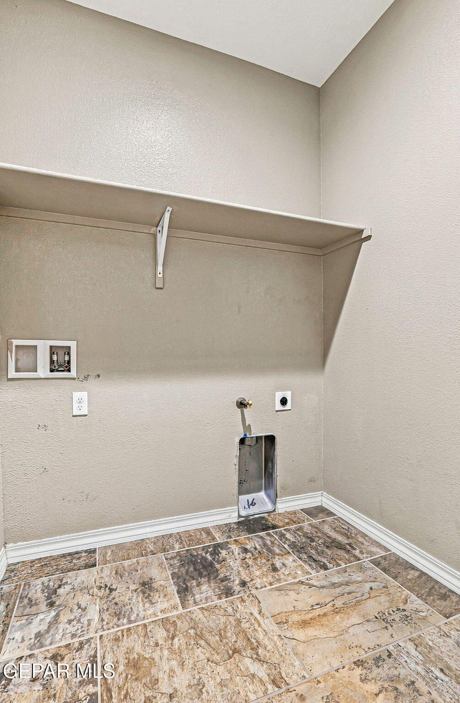 7148 Dust Storm Lane - Photo 33