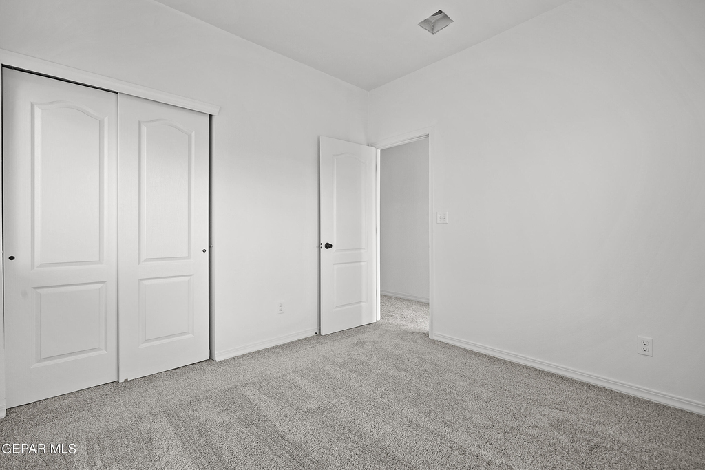604 Cedarwood Avenue - Photo 5