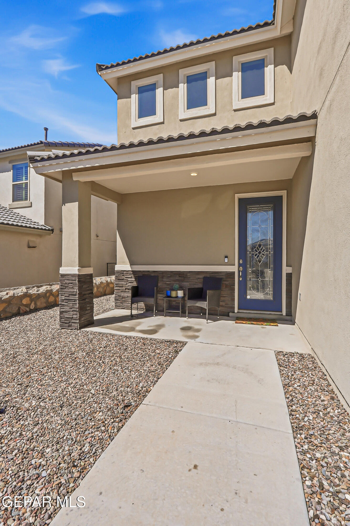 209 Reigate Drive - Photo 4