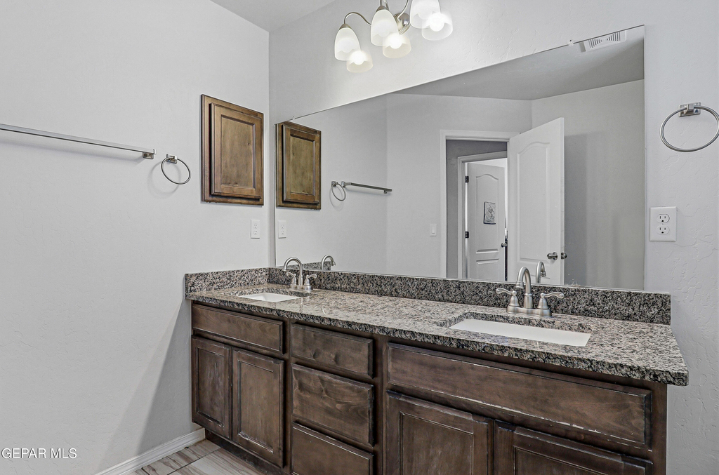 209 Reigate Drive - Photo 24
