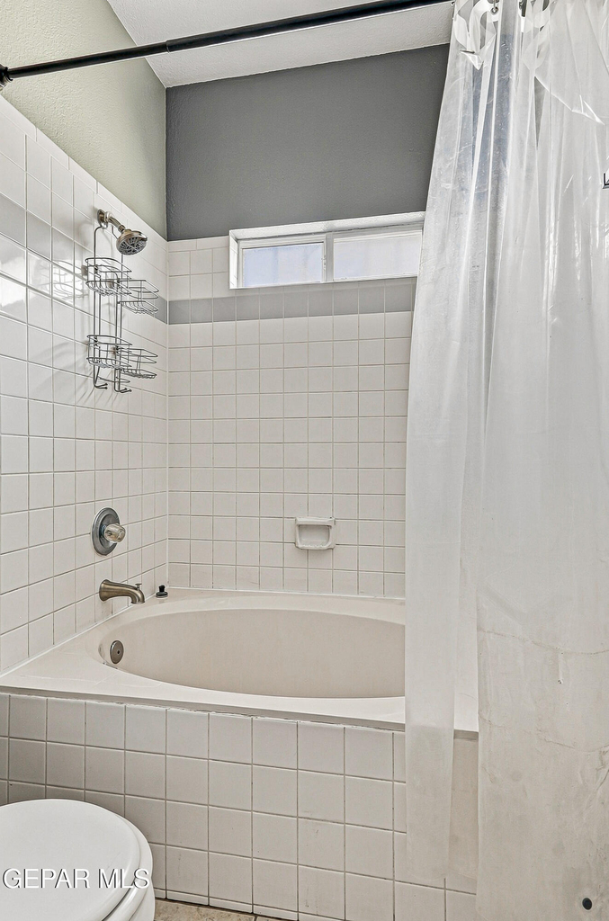 4645 Loma De Plata Drive - Photo 13