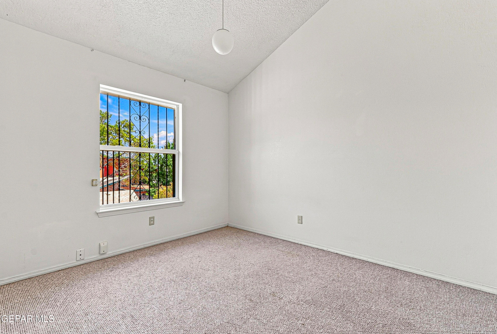4645 Loma De Plata Drive - Photo 19