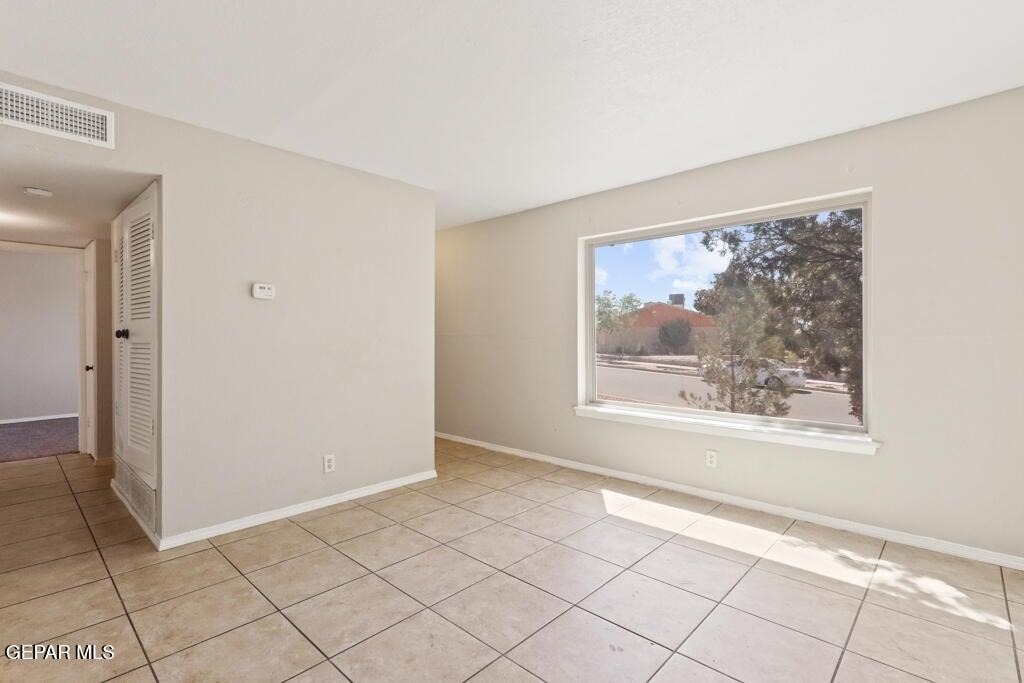 304 Carnival Drive - Photo 42