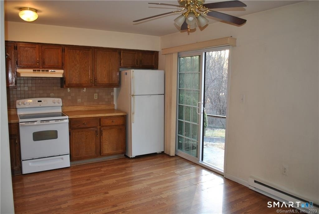 179 Aspetuck Village - Photo 3
