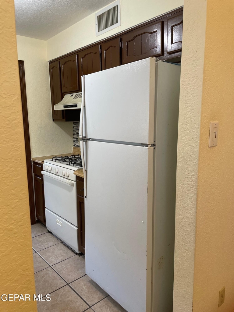 1504 Monte Sanders Lane - Photo 3