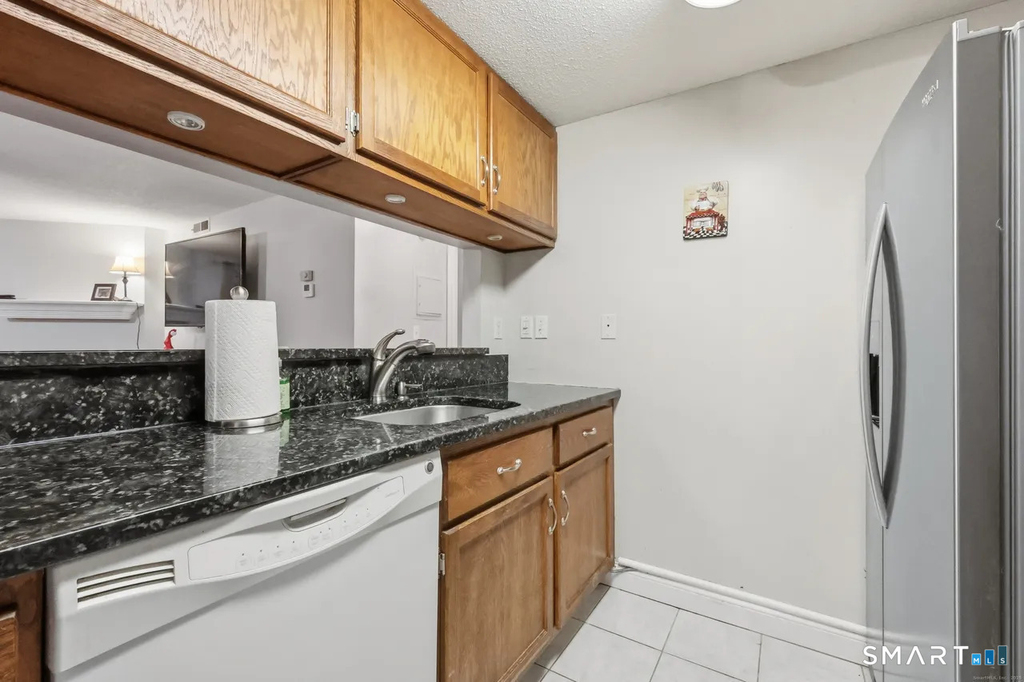 46 Little Oak Lane - Photo 7
