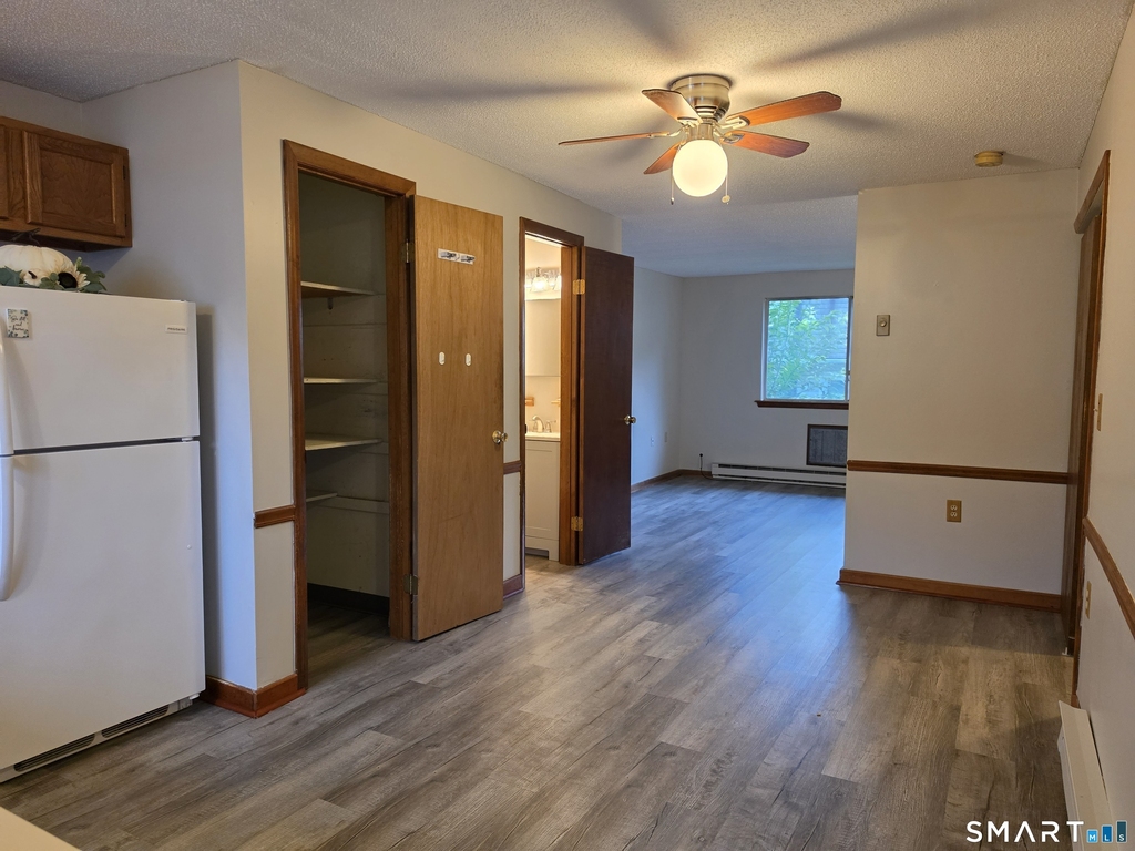 1568 Meriden Road - Photo 4