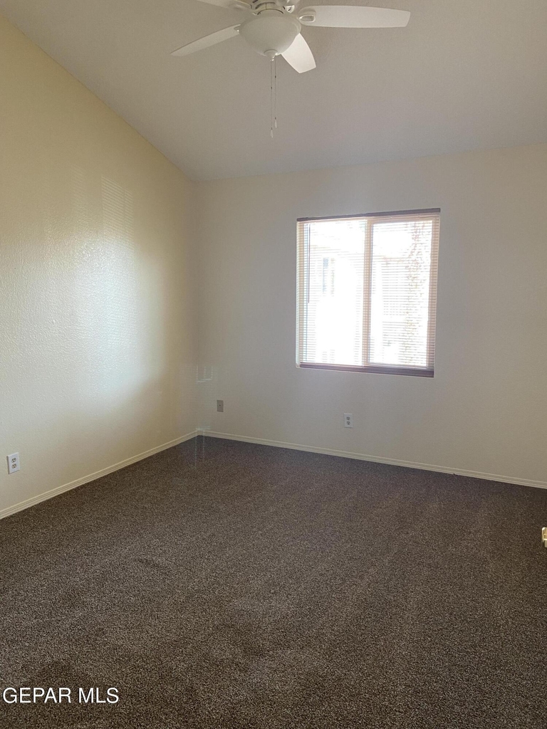 591 Bartlett Drive - Photo 9