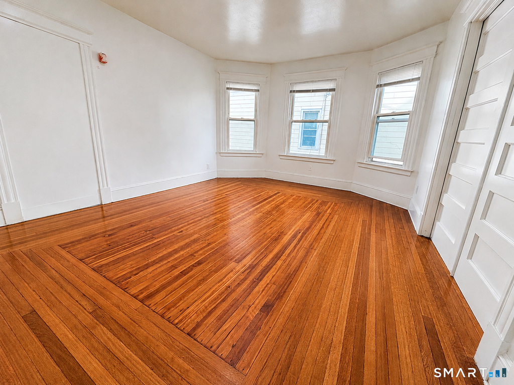 18 Buell Street - Photo 1