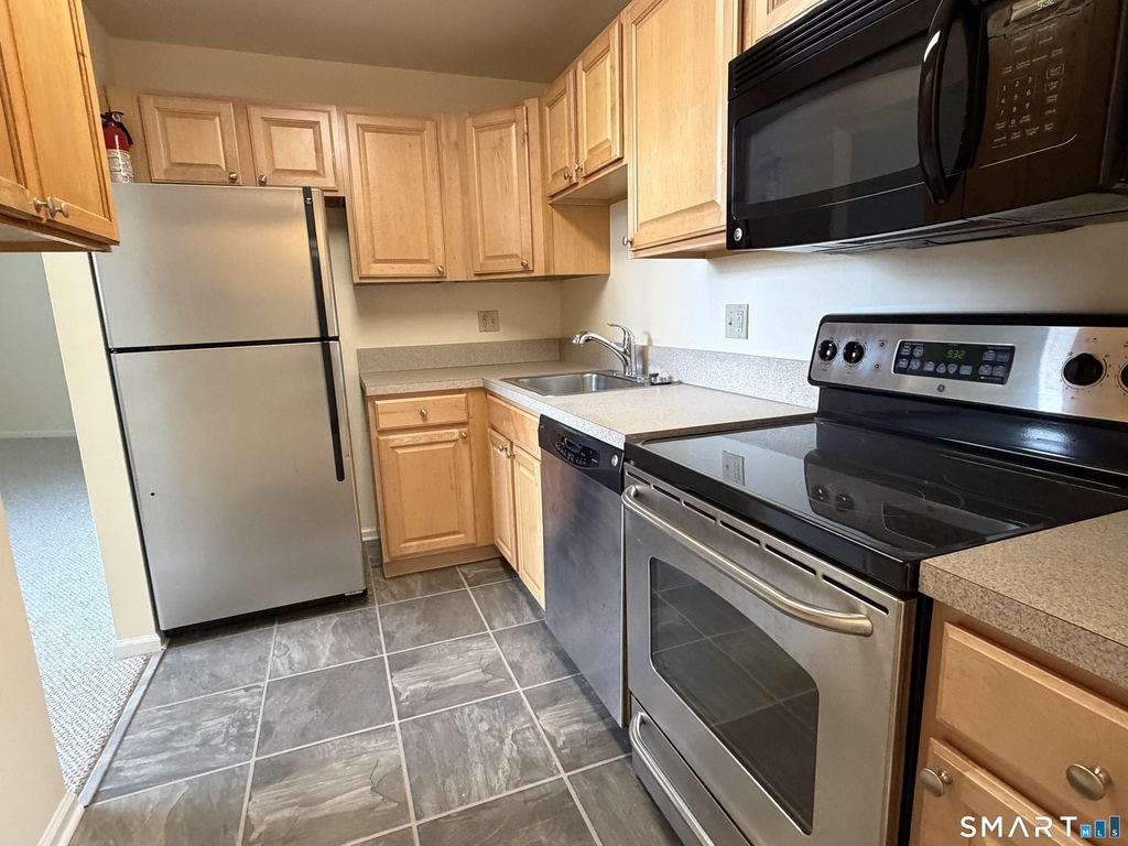 25 Grand Street - Photo 3