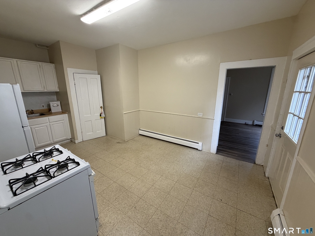 117 Fairview Street - Photo 3