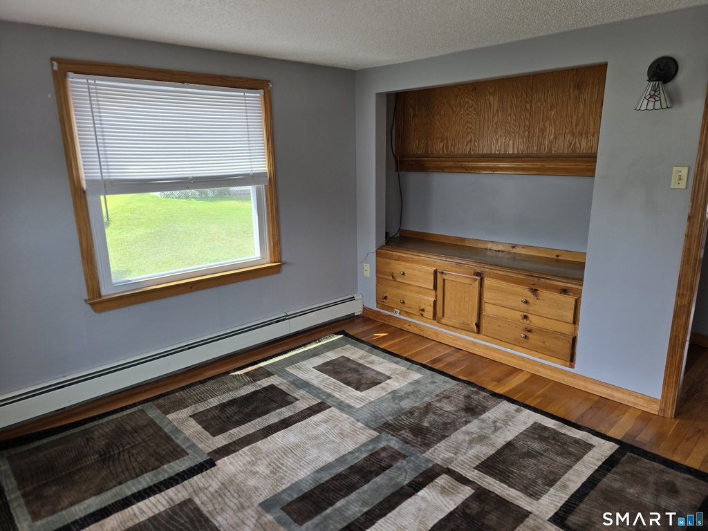 11 Ames Avenue - Photo 8