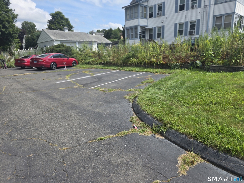 11 Ames Avenue - Photo 15