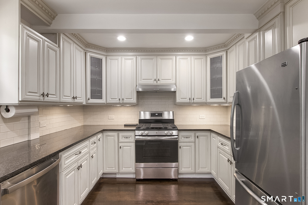 125 Oaklawn Avenue - Photo 15