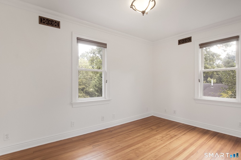 125 Oaklawn Avenue - Photo 23