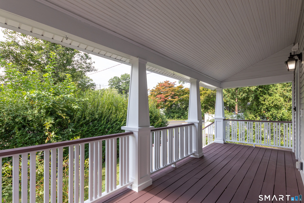 125 Oaklawn Avenue - Photo 2