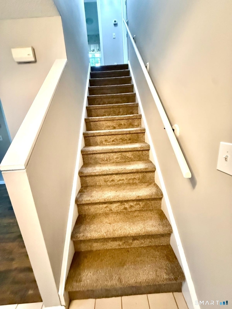 2605 Albany Avenue - Photo 16