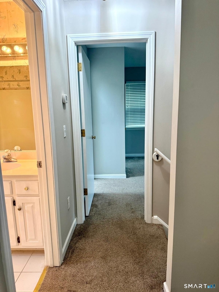 2605 Albany Avenue - Photo 15