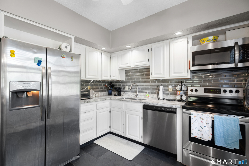 316 Shore Drive - Photo 6