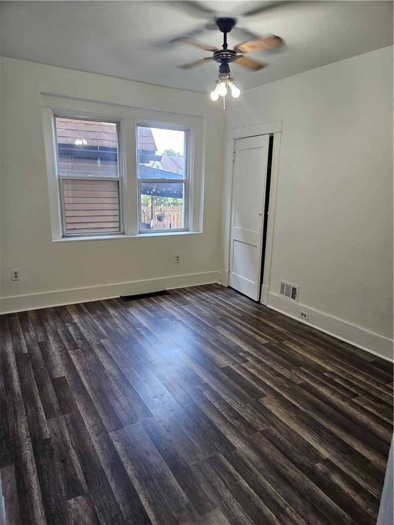 1310 Brinton Ave - Photo 4