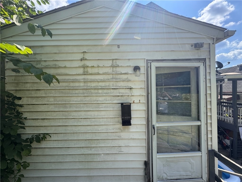 713 Freeport Rd - Photo 0