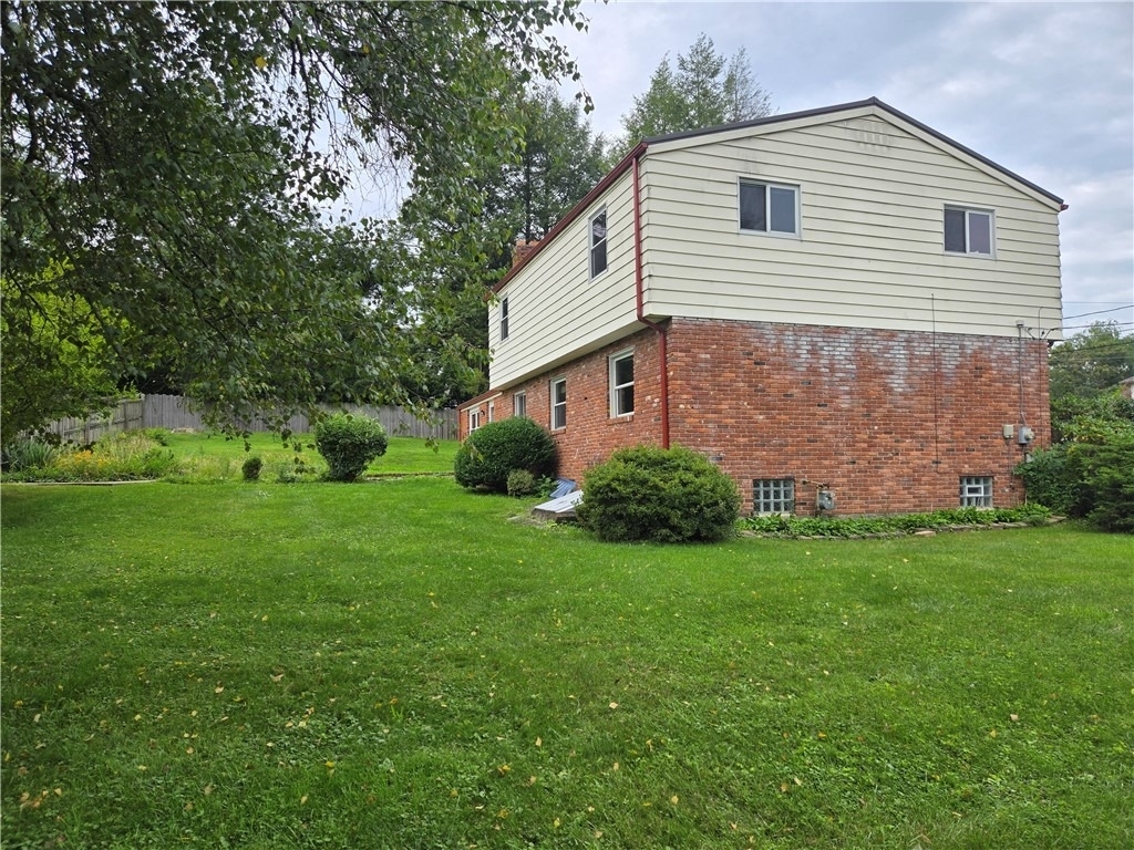 323 Arch Street - Photo 9