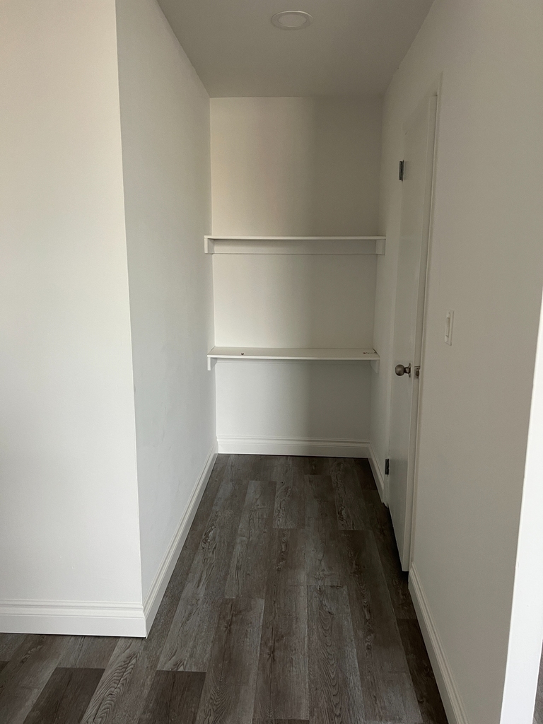  West 34th Street (5TH AVE & BROADWAY) - Photo 7
