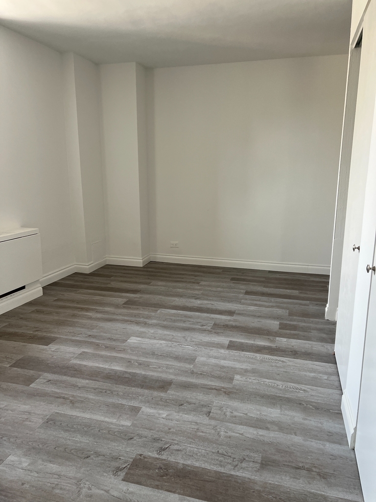  West 34th Street (5TH AVE & BROADWAY) - Photo 10