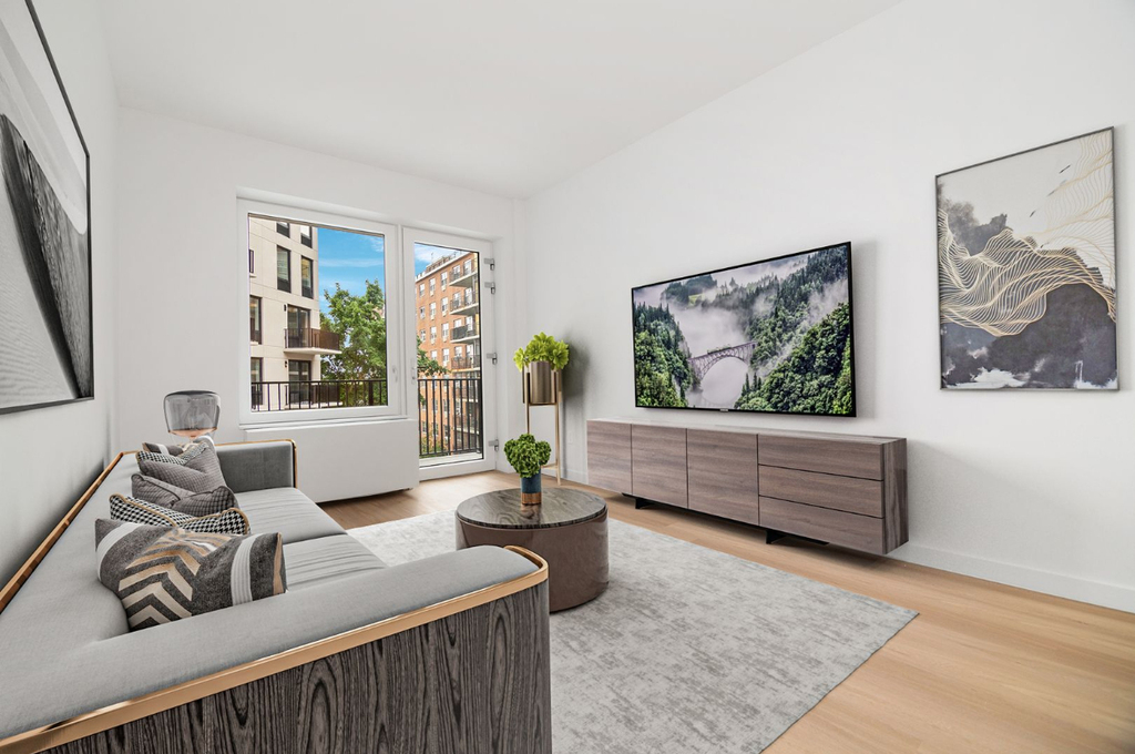 71-82 Parsons Boulevard - Photo 1