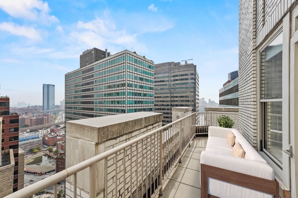 116 John Street - Photo 2