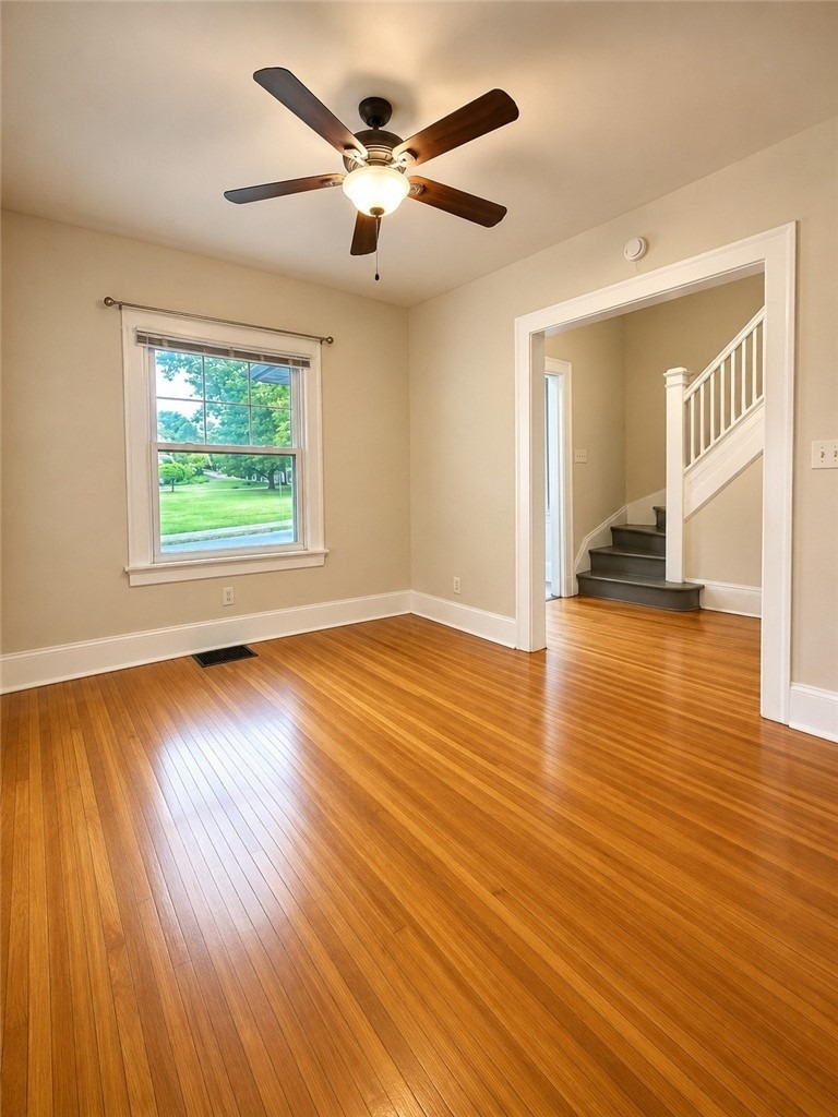 1176 Monroe Avenue - Photo 8
