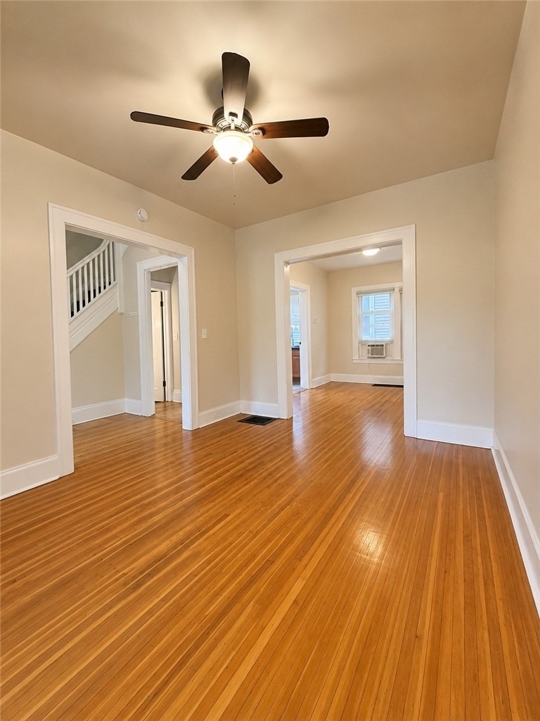 1176 Monroe Avenue - Photo 4