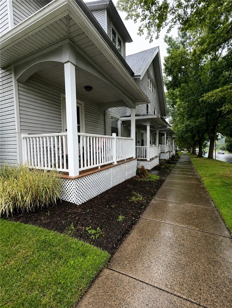 1176 Monroe Avenue - Photo 25