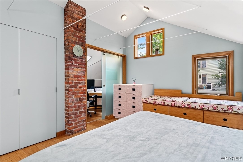 384 Summer Street - Photo 32