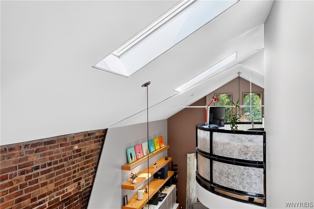 384 Summer Street - Photo 35