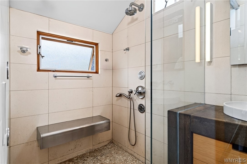 384 Summer Street - Photo 30