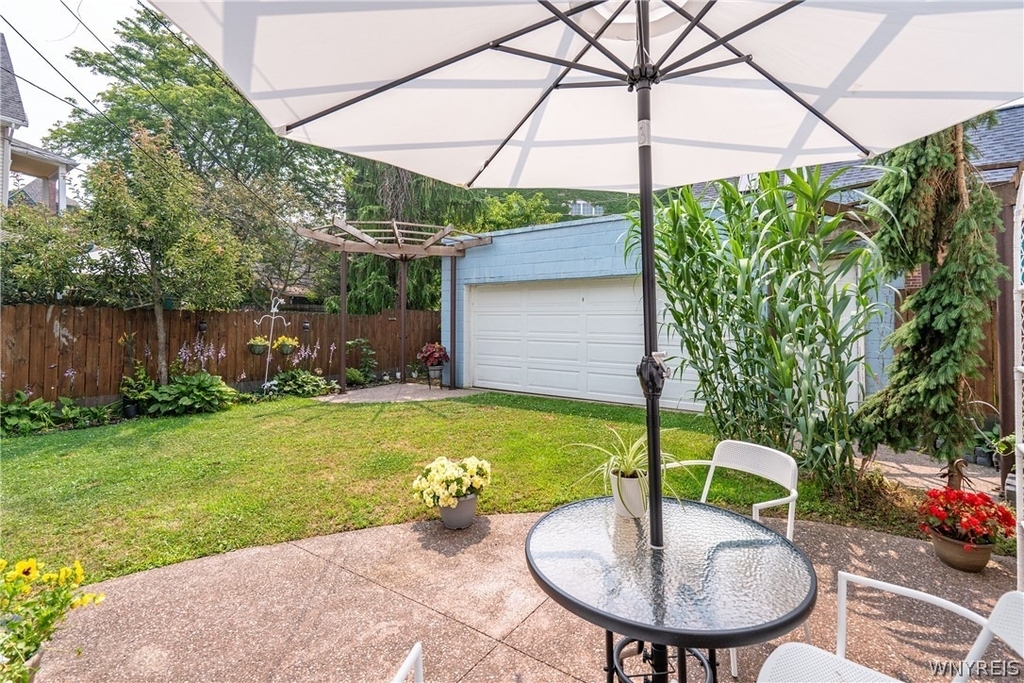 384 Summer Street - Photo 8