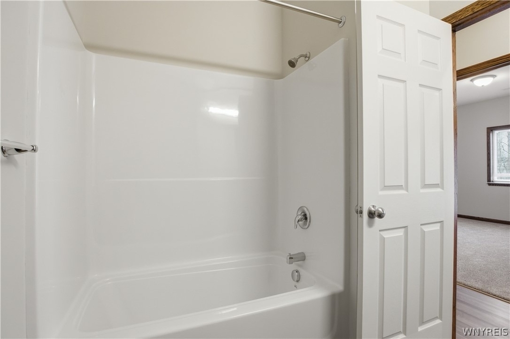 1130 Orchard Park Road - Photo 13
