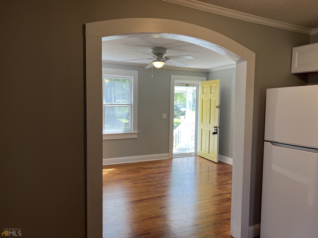 617 Baker Street - Photo 44