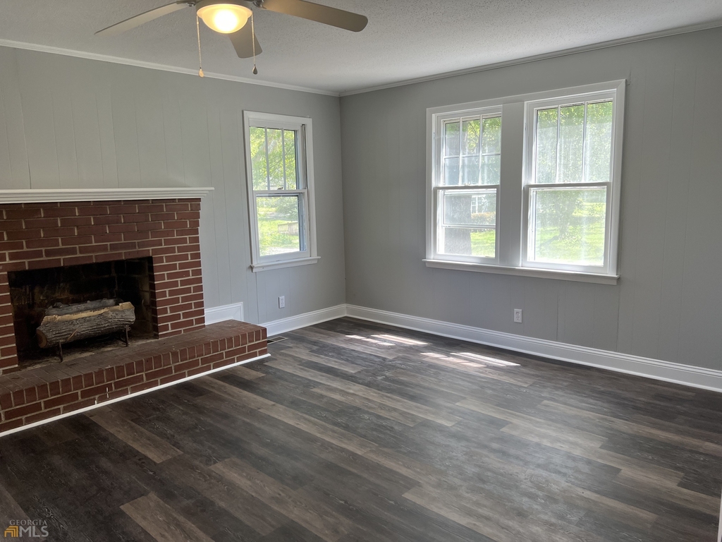 617 Baker Street - Photo 37