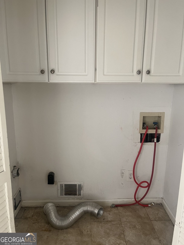 6570 Jones Road - Photo 9