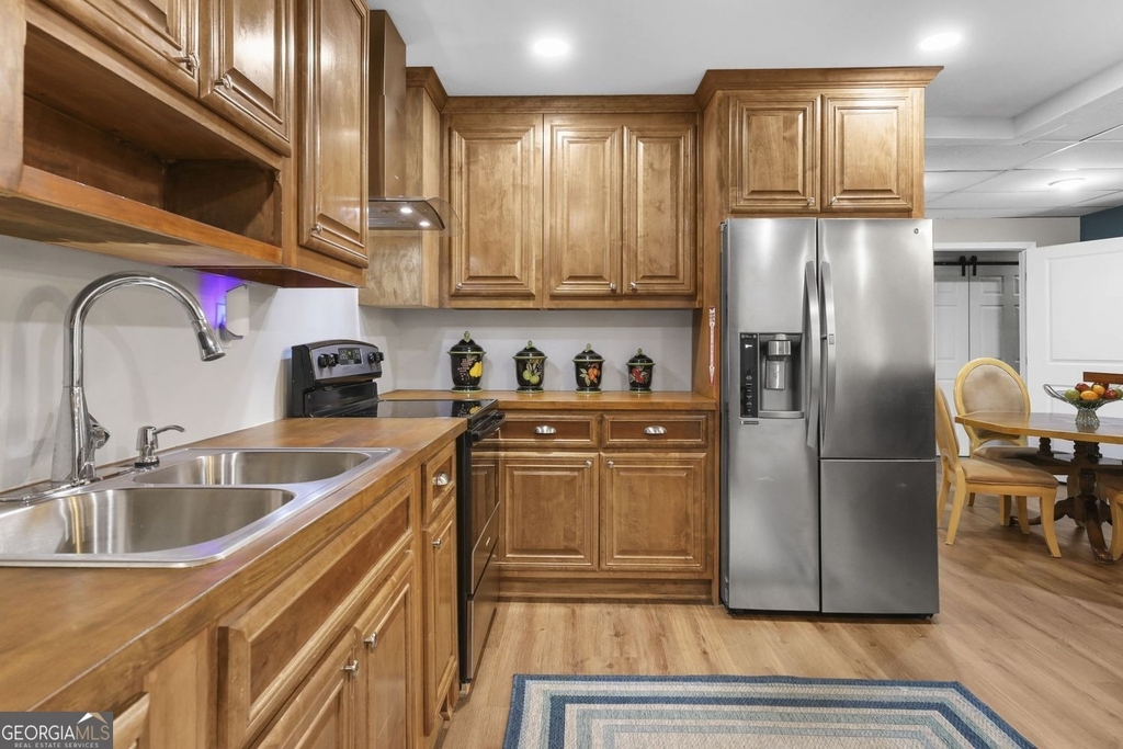460 Peyton Road Sw - Photo 2