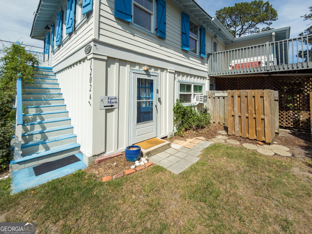 1202 Miller Avenue - Photo 2