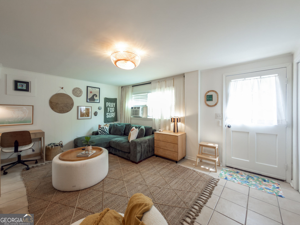1202 Miller Avenue - Photo 4