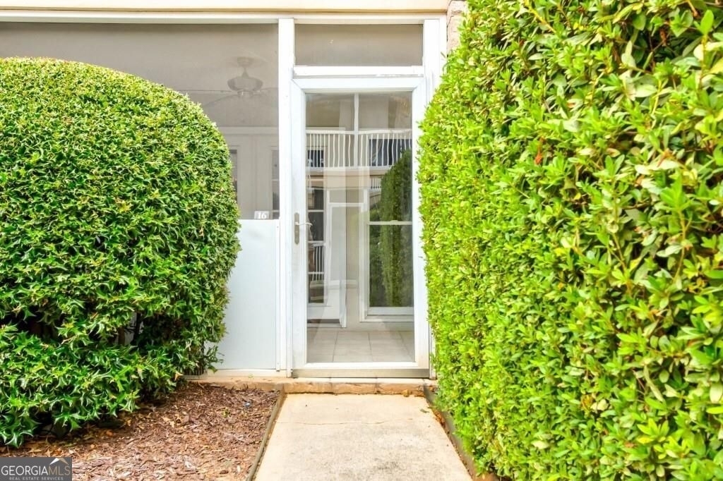 346 Carpenter Drive - Photo 4